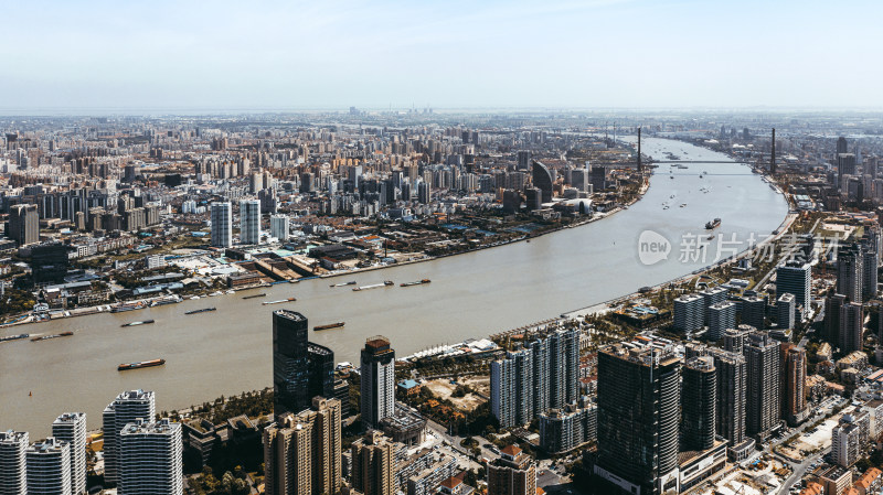 航拍黄浦江沿岸城市建筑风光