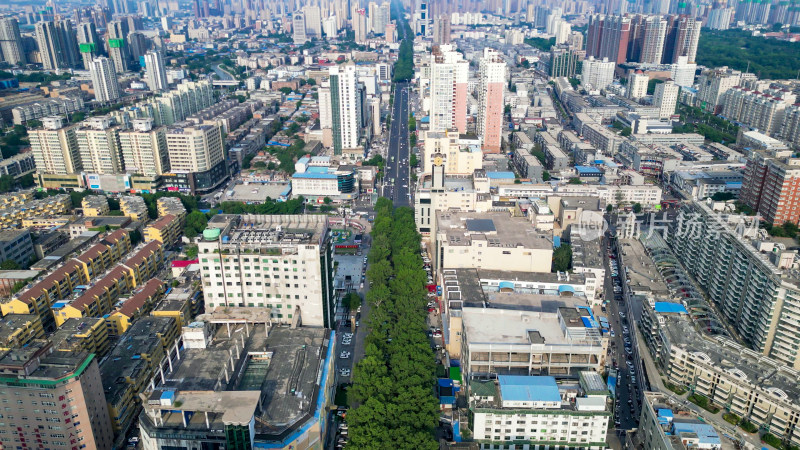 河南新乡城市大景高楼建筑航拍图