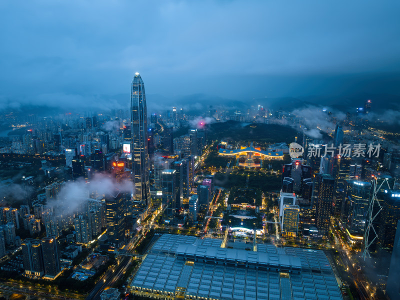 深圳福田CBD大湾区平安大厦夜景蓝调航拍