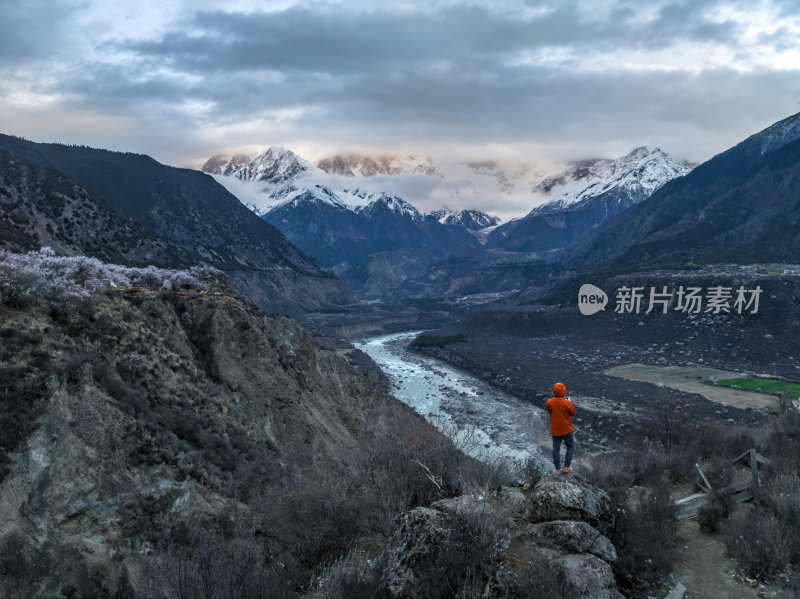 西藏林芝索松村南迦巴瓦峰雪山航拍