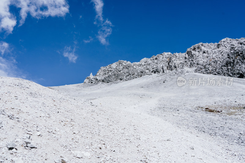 丽江玉龙雪山大峡谷