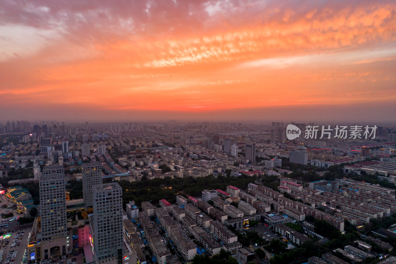 山东济南城市日落晚霞夕阳航拍摄影图