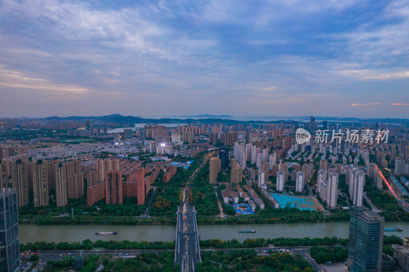 航拍江苏无锡城市建设无锡大景