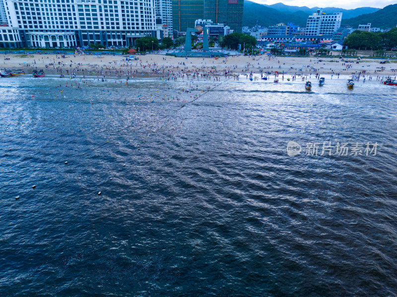 大海海洋沙滩青澳湾海岛航拍图