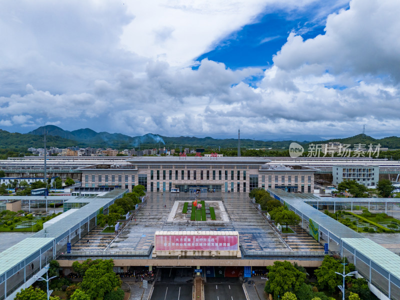 广东汕尾站火车站航拍图