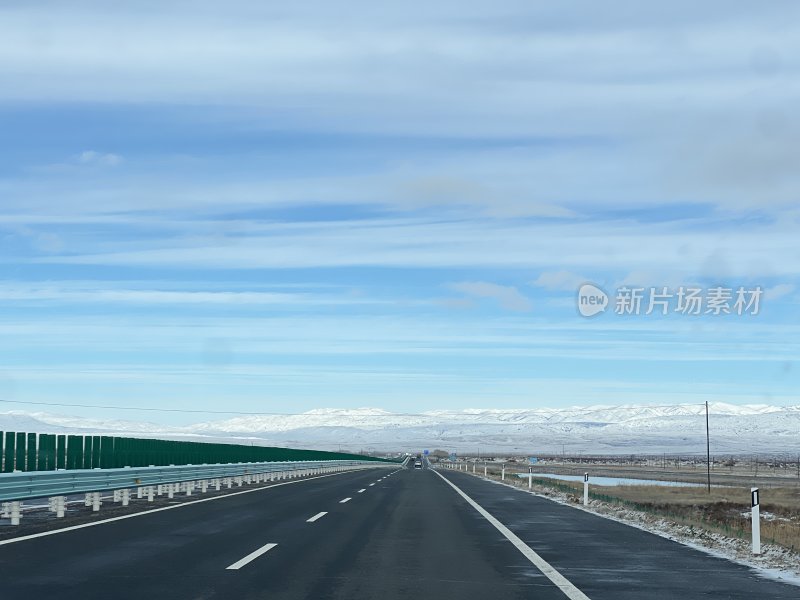 雪 雪地 新疆 雪路 驾驶 喀纳斯