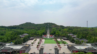 河南商丘芒砀山旅游区汉梁王陵景区