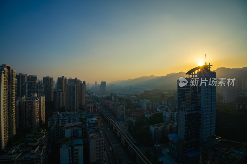 重庆清晨城市山峦日出