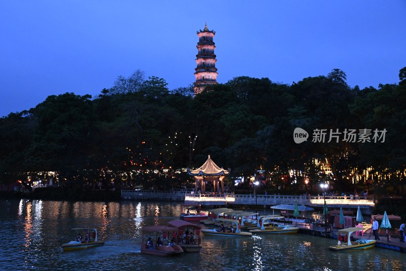 广东惠州：西湖景区泗洲塔夜景