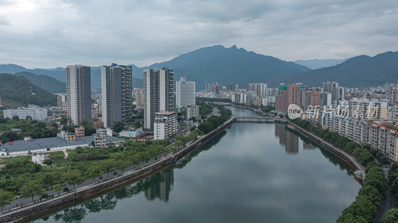 乳源县城一河两岸风景