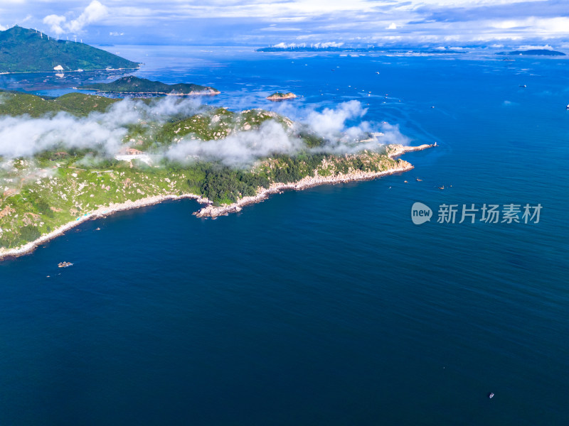 蓝色海洋大海海岛风光航拍图