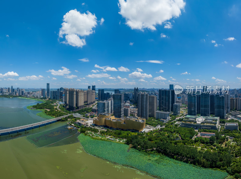 夏季航拍武汉汉街万达广场建筑风光