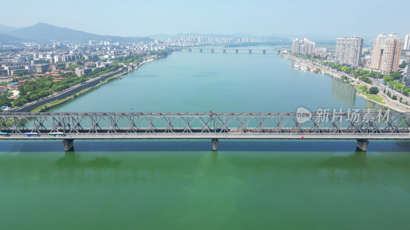 航拍湖北襄阳汉江大桥