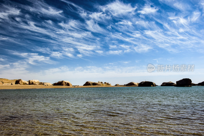 乌素特(水上)雅丹景区