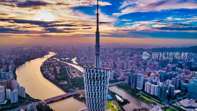 广州城市风光下的地标广州塔全景