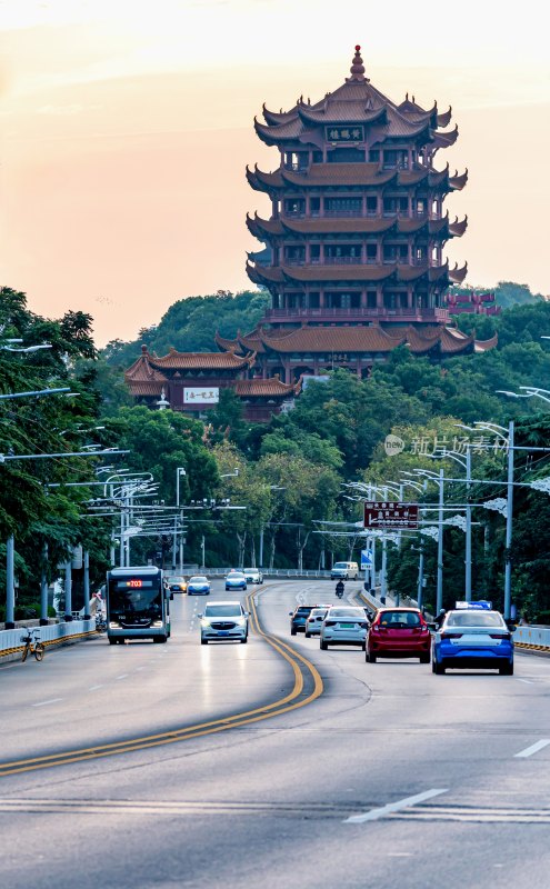 武汉黄鹤楼夕阳全景