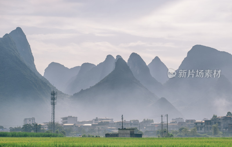 山脚下的村落-广西柳州柳城县古砦乡