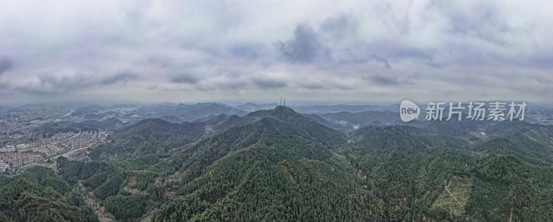 连绵起伏山川丘陵地貌航拍全景图