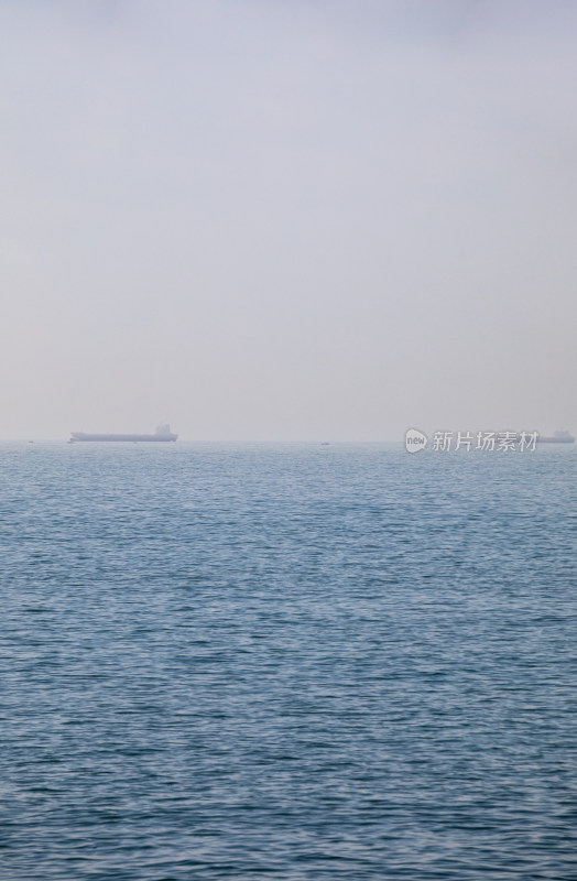 山东青岛第三海水浴场海滨海岸海滩海天景观