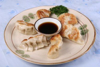 煎饺子