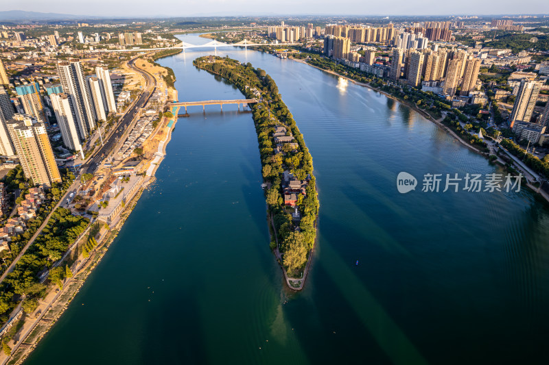 湖南衡阳湘江东洲岛夏日城市风光航拍