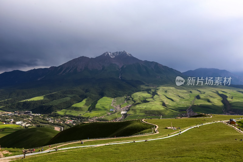 青海祁连山自然风光