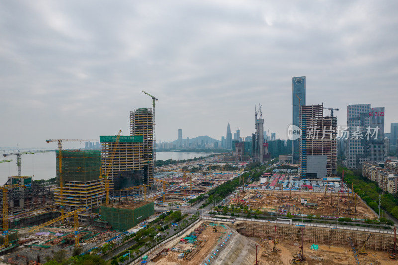 深圳湾超级总部基地建设工地