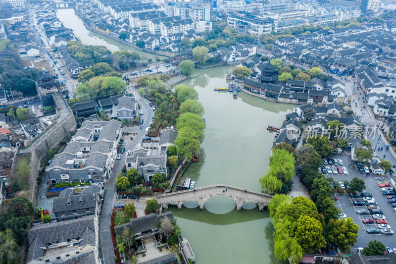 江苏苏州山塘街外城河