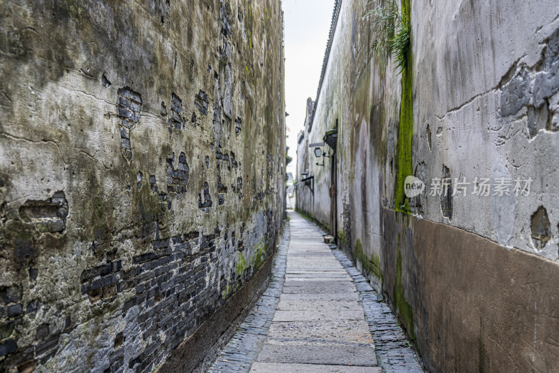 乌镇东栅古街道建筑风光