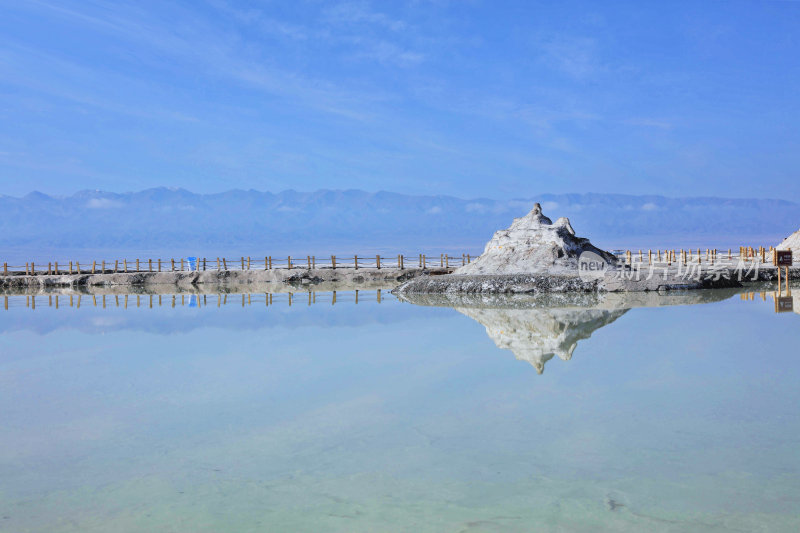 茶卡盐湖景区自然风光