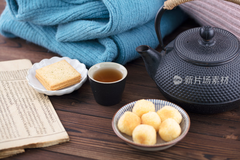 热茶和茶点休闲生活过寒冬