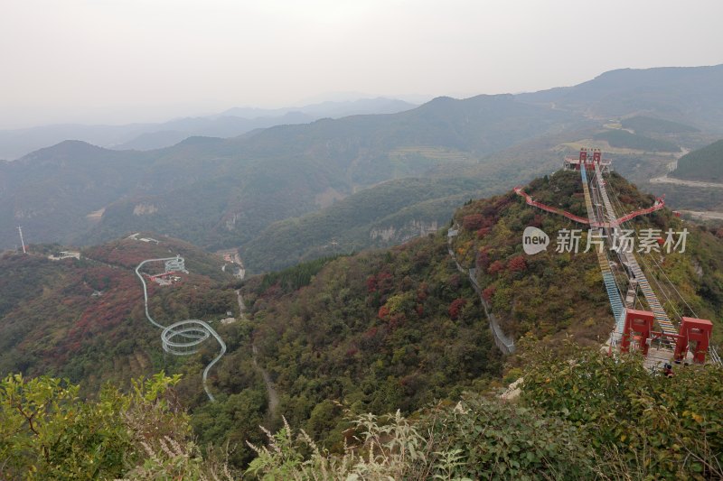 红叶柿岩景区风光