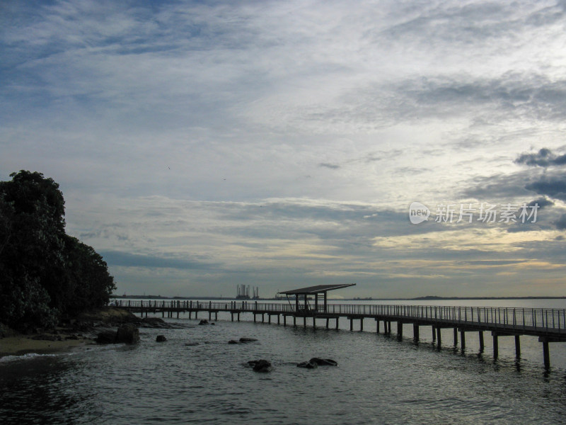 新加坡乌敏岛海岸线风光