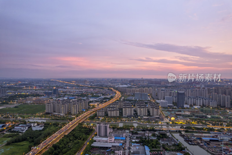 江苏省常州市城市晚霞特写航拍