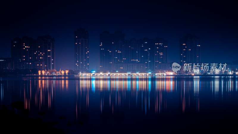 夜景/曹妃甸/灯光/揽月湾/水中城市倒影