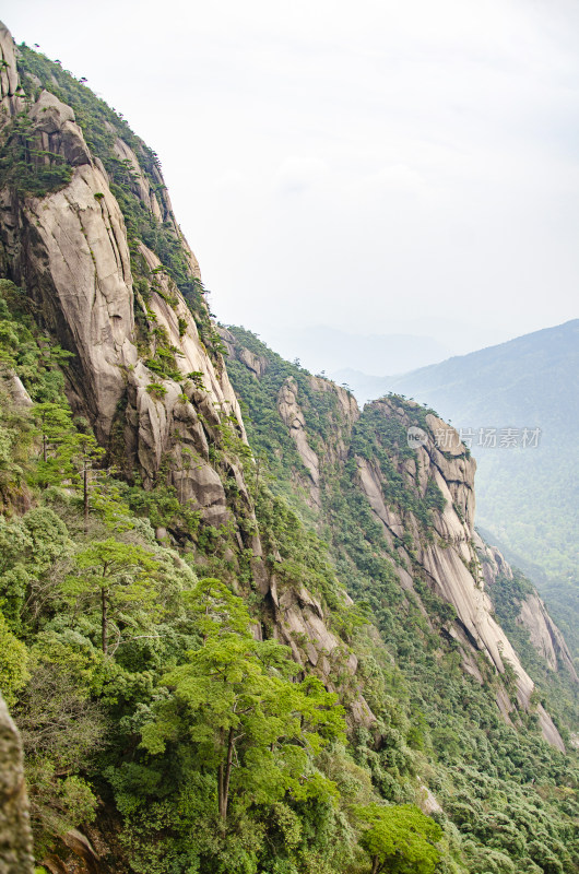 黄山松崖绝壁 险峻山峦 峰峦叠嶂