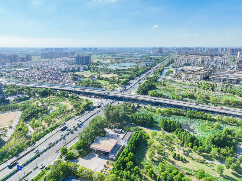 航拍江苏苏州昆山城市建筑风光大景