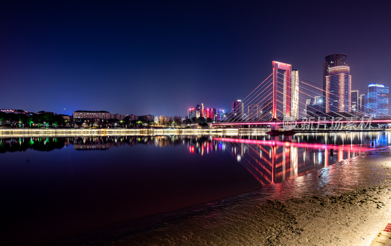 浙江宁波老外滩三江口夜景夜色城市建筑景观