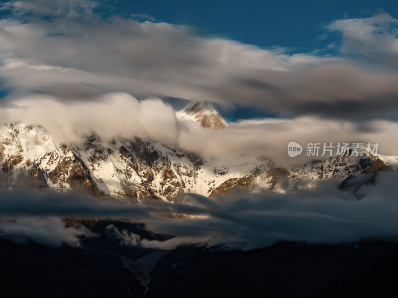 西藏林芝索松村南迦巴瓦峰雪山航拍