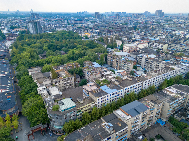 四川眉山城市风光航拍图