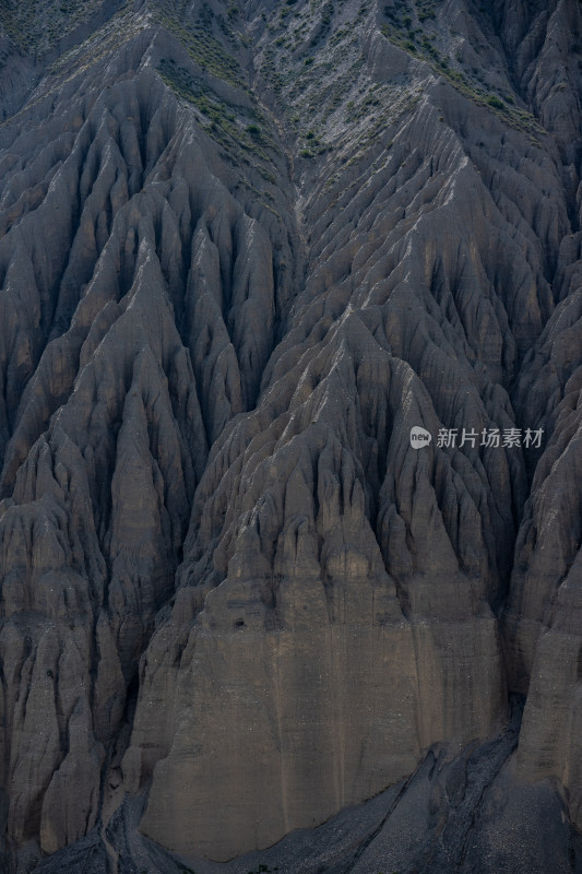 新疆独山子大峡谷