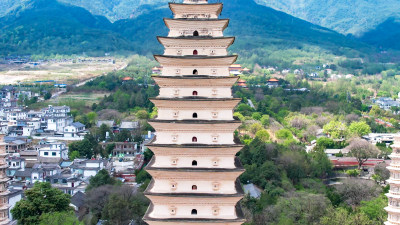 航拍云南大理崇圣寺三塔文化旅游区