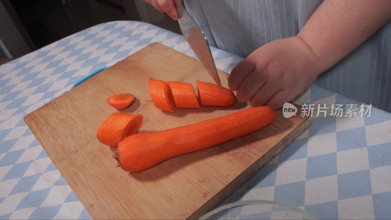 菜刀切胡萝卜健康蔬菜