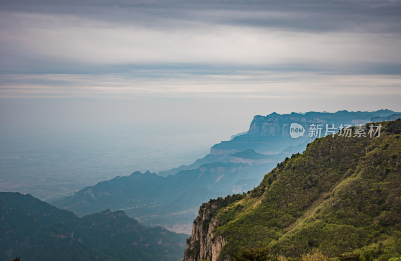 重峦叠嶂太行山脉自然风景