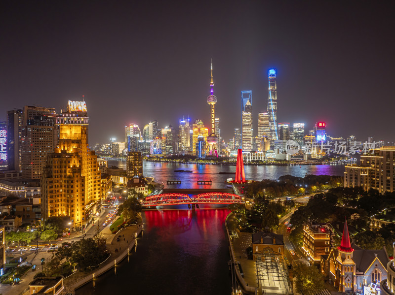 上海浦东陆家嘴东方明珠黄浦江城市夜晚夜景