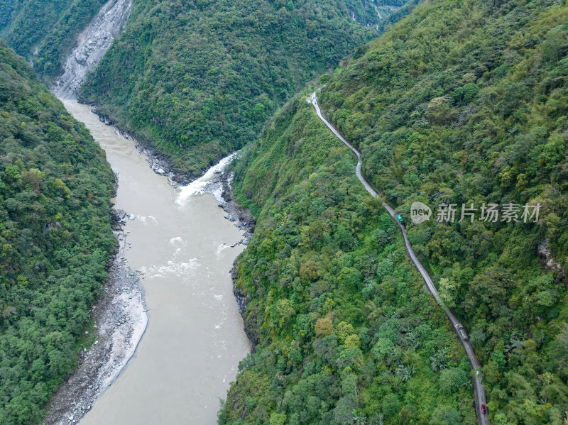 西藏林芝莲花圣地墨脱热带雨林云雾高空航拍