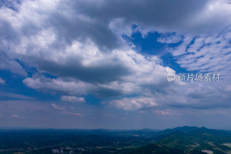 丘陵地貌山川丘陵航拍摄影图