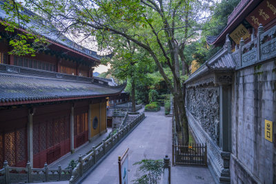 杭州西湖飞来峰灵隐寺千年古刹古建筑