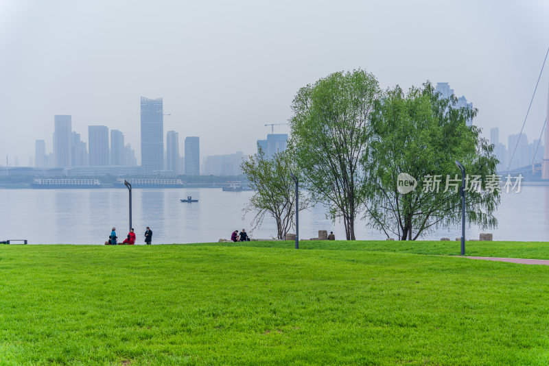 武汉洪山江滩公园风景