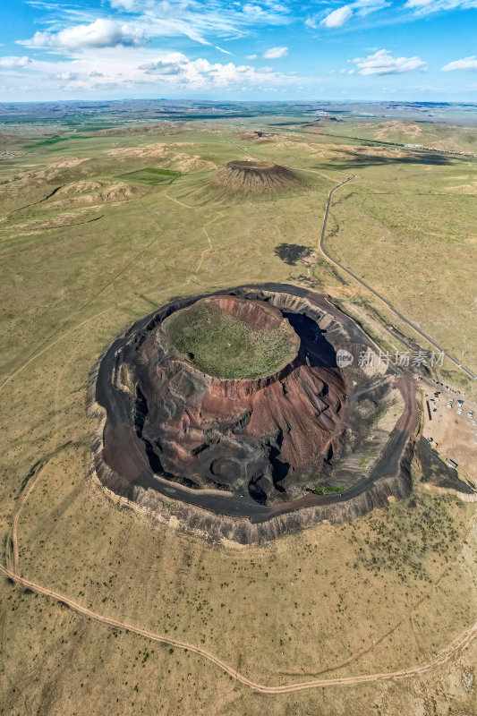 内蒙古乌兰布统乌兰哈达黑色火山群航拍